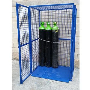 Caseta botellas de gases con suelo