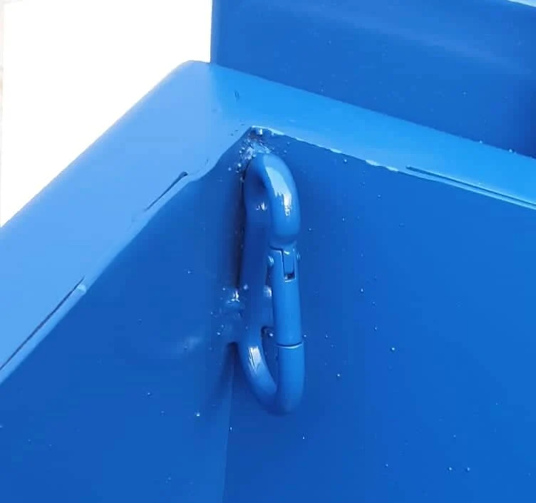 Contenedor para residuos con entrada tajadera (Laboratorios)